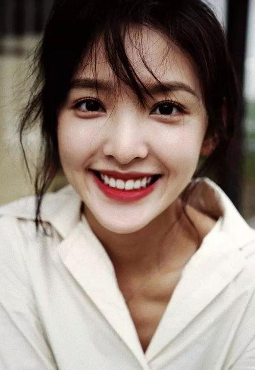 娱乐圈八卦最新爆料章若楠,娱乐圈新晋女神的甜蜜秘密大揭秘 第1张 娱乐圈八卦最新爆料章若楠,娱乐圈新晋女神的甜蜜秘密大揭秘 第1张